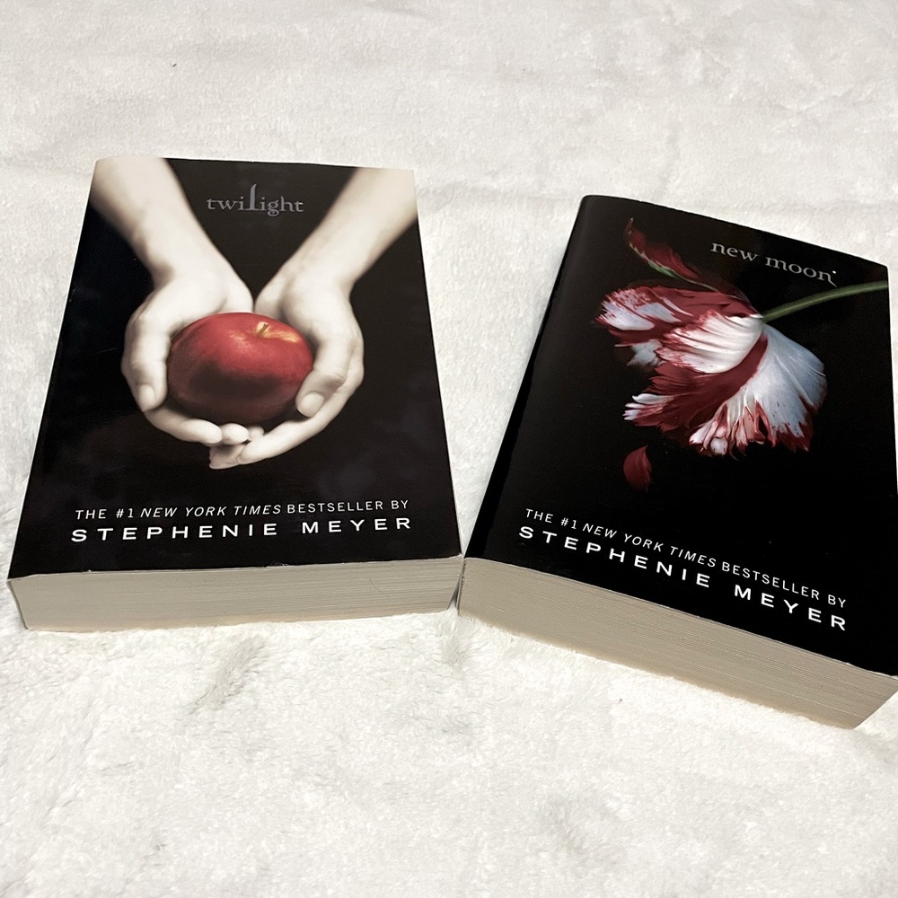 Twilight Series - 2 Books